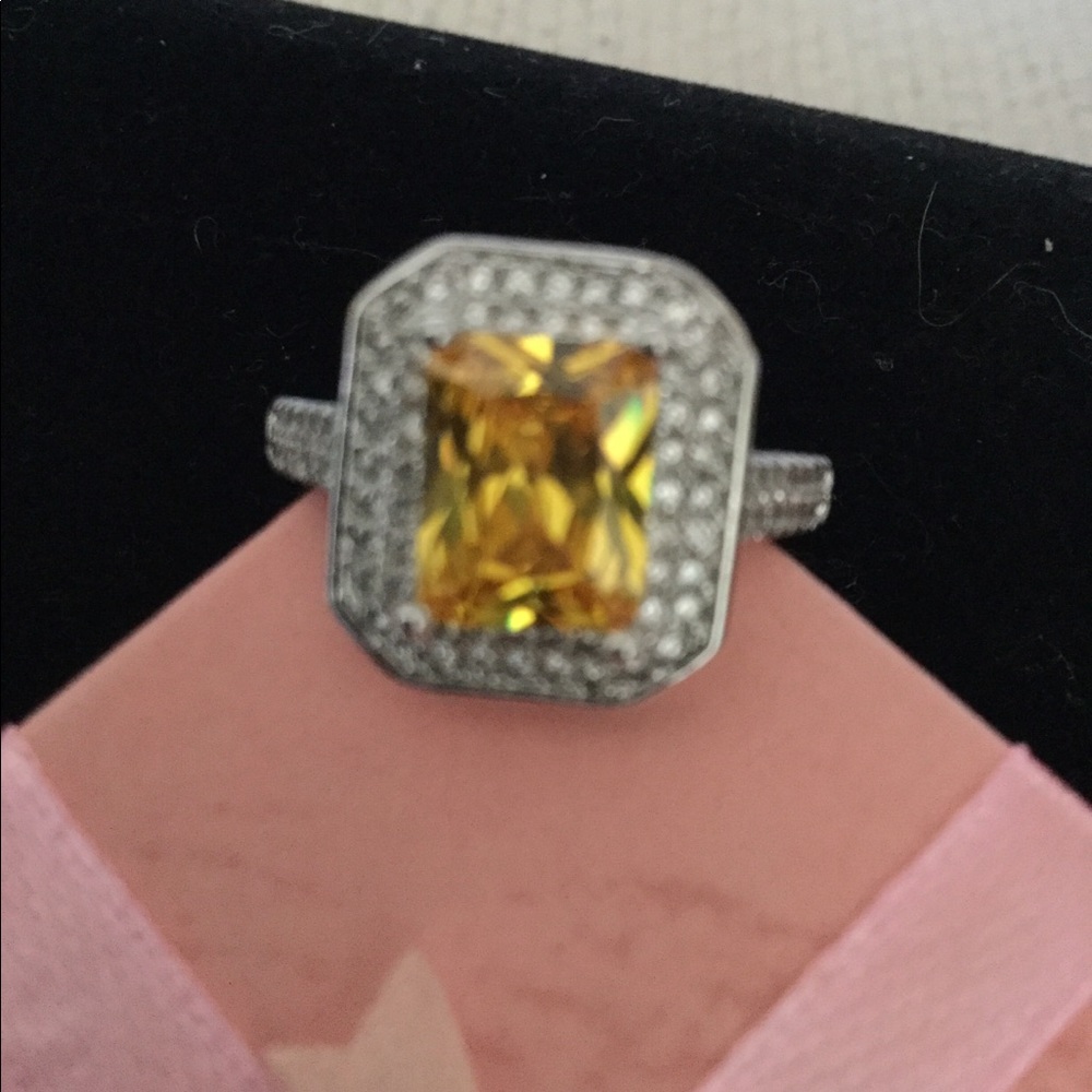 Sterling silver gemstone ring